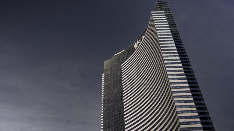 Enjoy 55 floors of high rise living in Vdara.